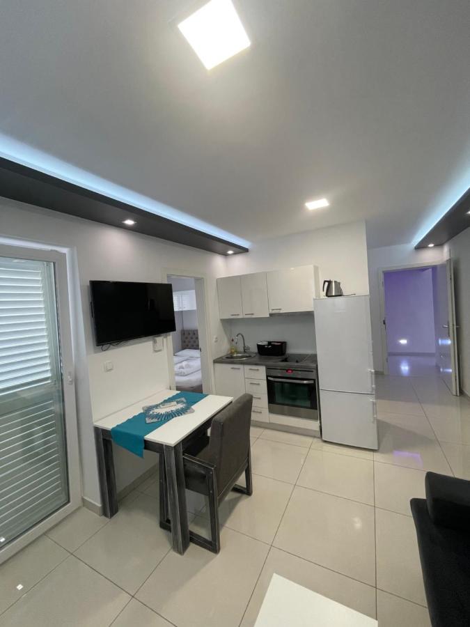 Villa San Antonio-Exclusive Apartments Baška Екстериор снимка