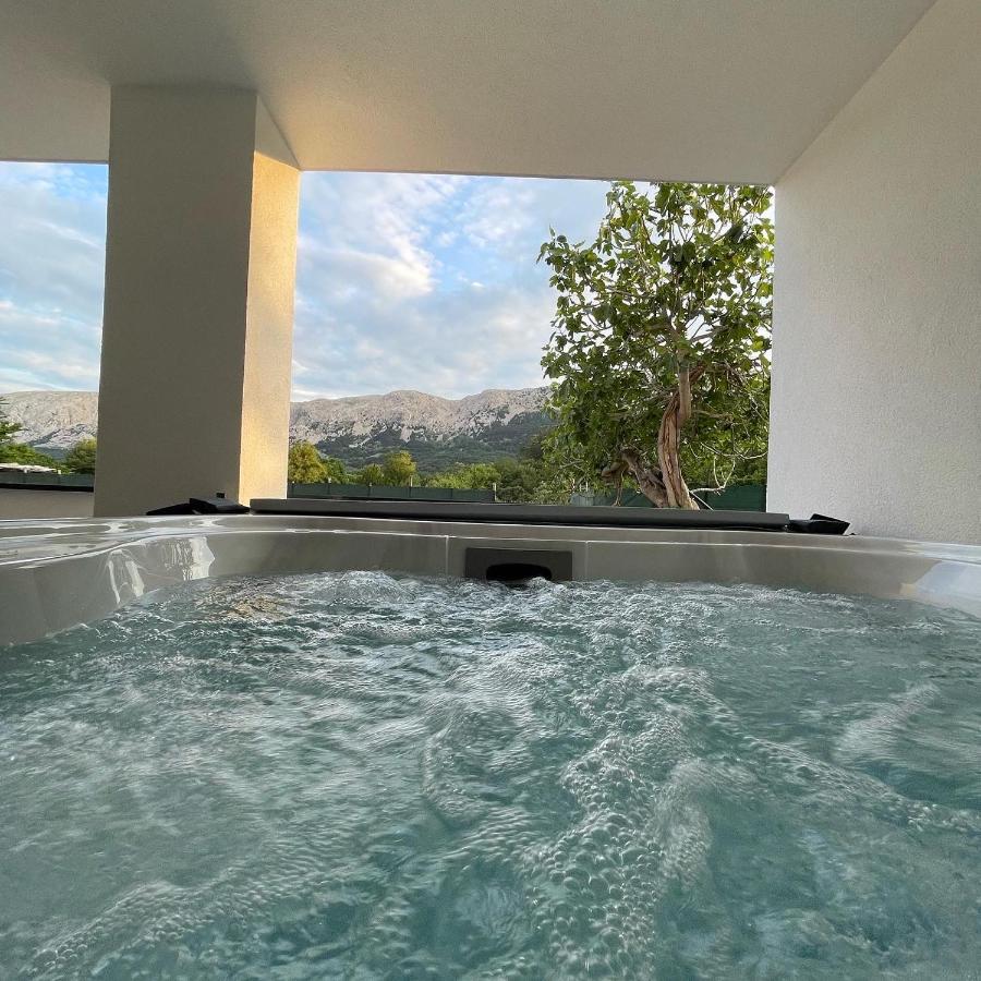 Villa San Antonio-Exclusive Apartments Baška Екстериор снимка